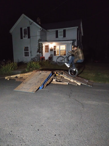 Walden Joseph Savage Memorial Skatepark - Thumbnail