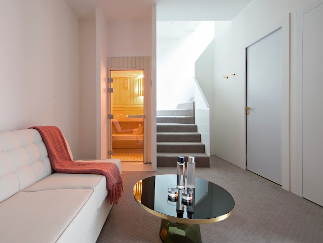 Hôtel Parister Piscine & Spa
