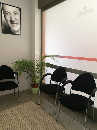 Studio Dentistico Peroni Dr. Gian Pietro - Thumbnail