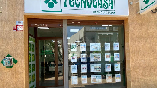 Tecnocasa agencia inmobiliaria
