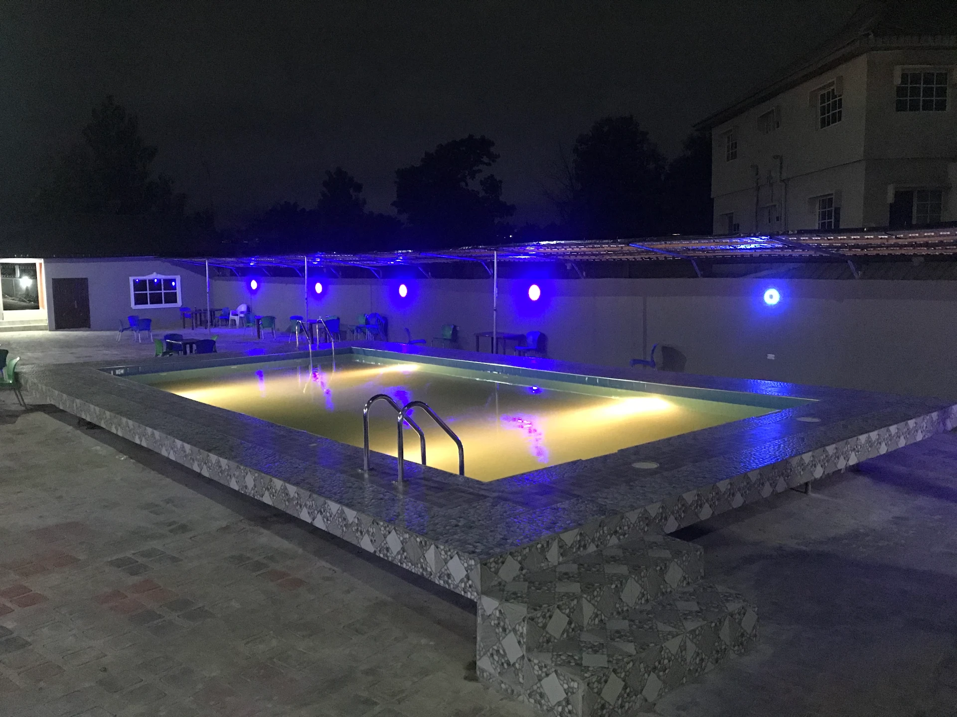 Royal Continental Suites and Apartments