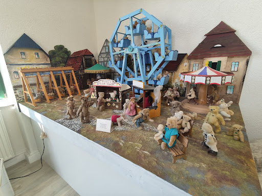 German Teddy Bear Museum - Visual