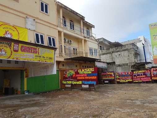 Ayam Gepuk Pak Gembus Pattimura, Author: sudarmin oentari