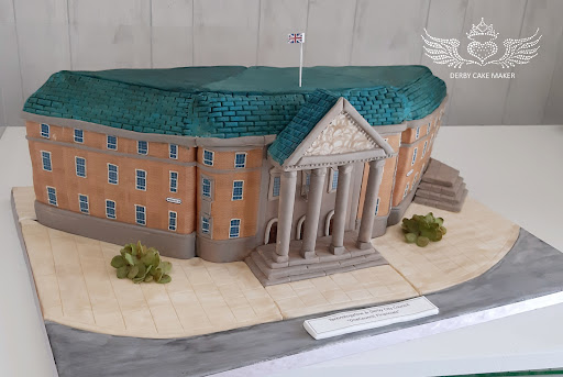 Derby Cake Maker - Visual