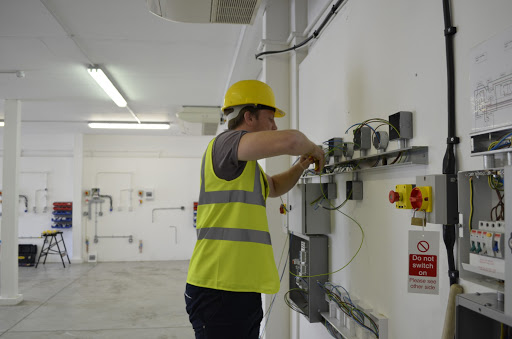 Electrical Courses Ltd - Visual