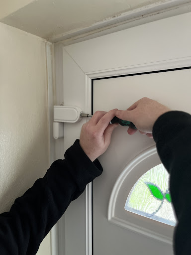 L Wells Locksmith Services Gallery - United Kingdom