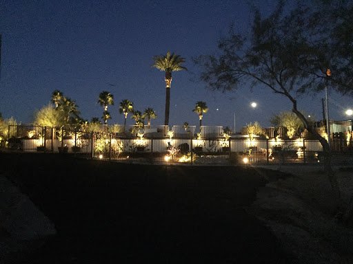 Iguana Bay resorts