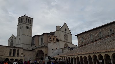 Photos of Assisi Garden