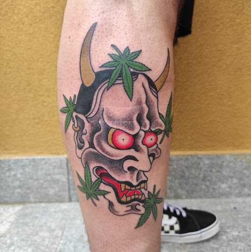 Stendhal49 Tattoo Piercing Santa Maria di Leuca Gallery - Italy