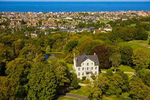 Photo n°8 de NORMANDY IMMOBILIER à Villers-sur-Mer (Agence immobilière)