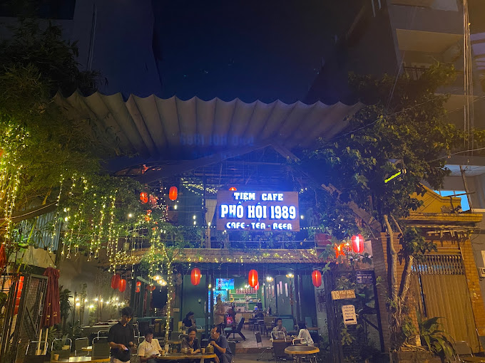 Tiệm Cafe Phố Hội 1989