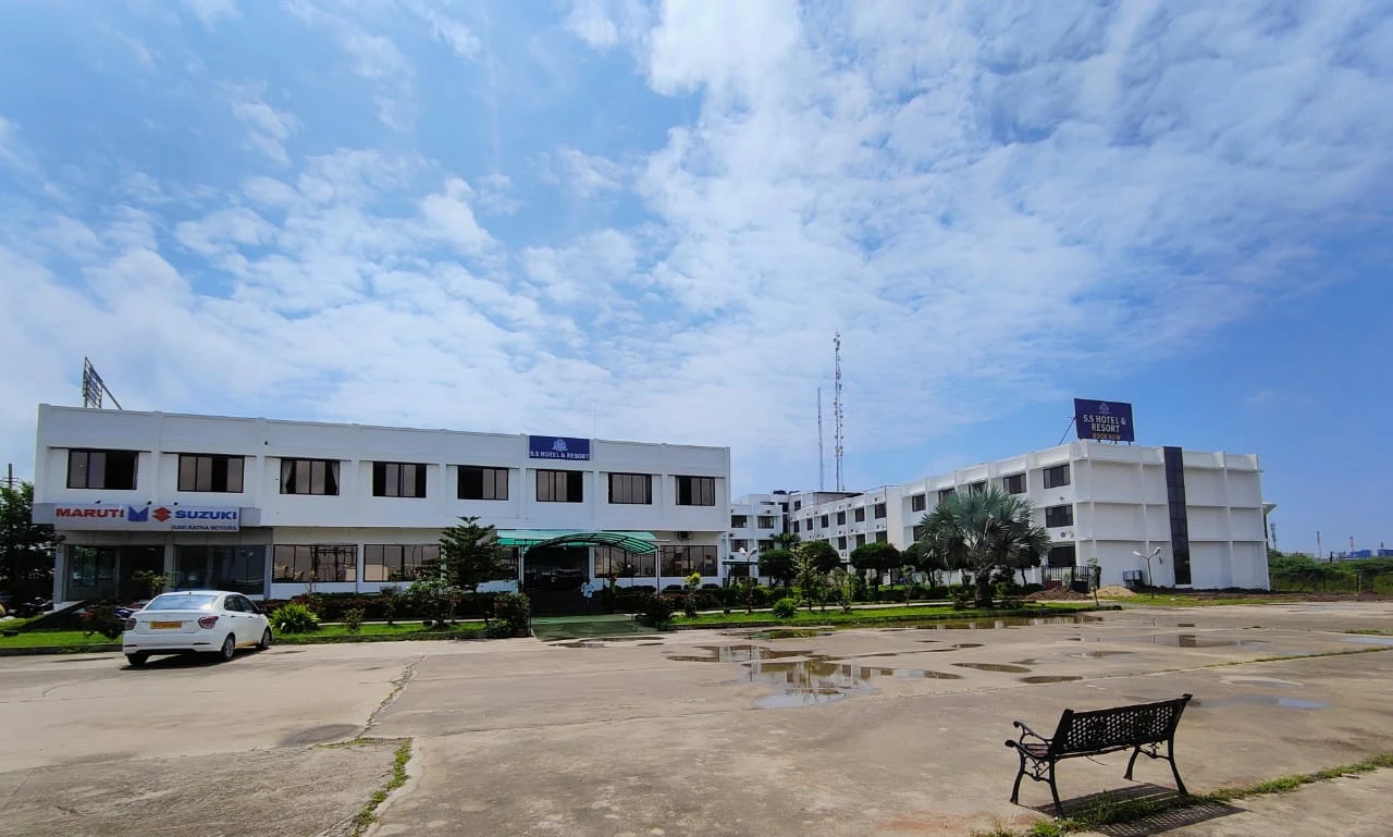 SS HOTEL AND RESORT