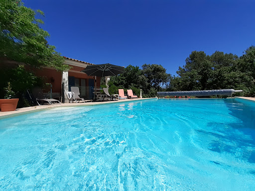 Photo de Les Restanques de l'Issole: villa avec piscine maison grande capacité gîte familial VAR PROVENCE à Besse-sur-Issole (83890)
