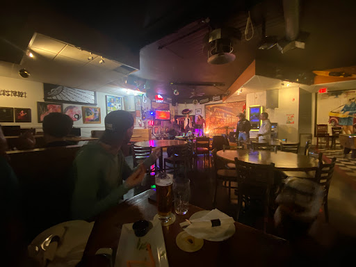 Tracks Pub - Visual