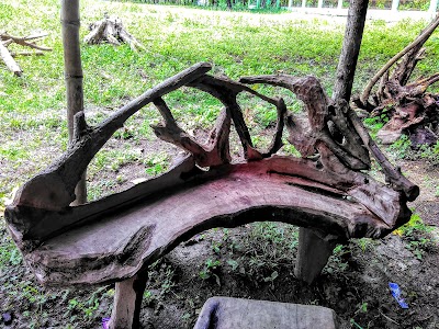 Photos of Galeri Kerajinan Kayu Jati