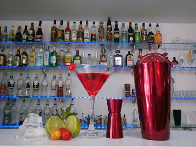 Photos of Flair Bartender School