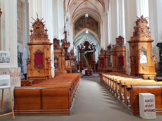 Église Sainte-Anne de Vilnius