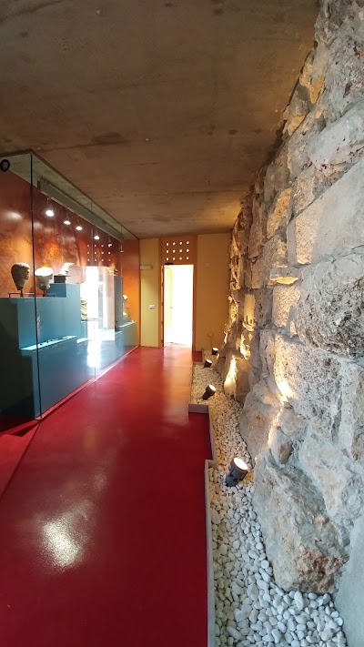 Photos of Clunia