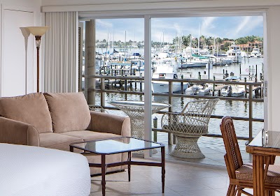 Photos of Cove Inn On Naples Bay