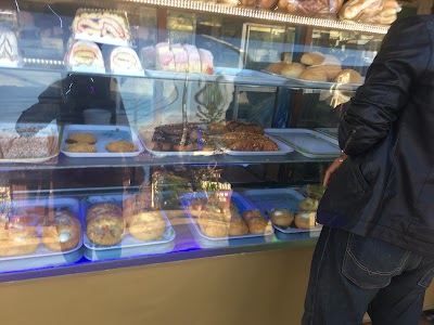 photo of Tom and Jerry Bakery