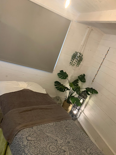 EJ Beauty & Holistic