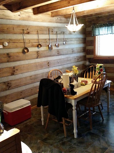 Photos of Cabins In the Pines