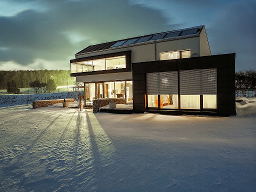Fischer Fenster, Rolladen, Markisen, Haustüren, Wintergärten GmbH