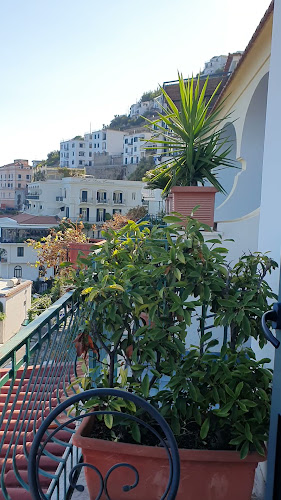Opinii despre HOTEL IL NIDO în Salerno - Hotel