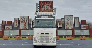 Photo n°2 de LO.V.TRANS à Chanverrie (Société de transport routier)