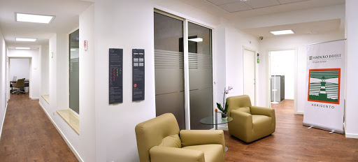 Sanpaolo Invest Ufficio Private Banker Banca Fideuram Spa
