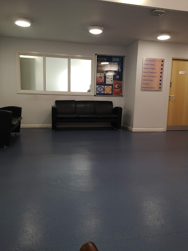 Pinfold Surgery - Visual