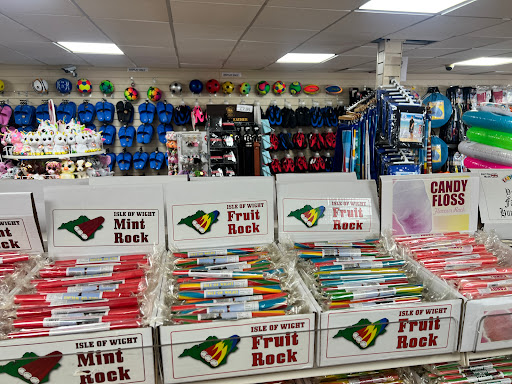 Summer Arcade Souveniers & Gifts - Thumbnail