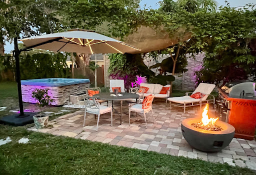 Gulf Gate Paradise - Vacation Rentals - Thumbnail