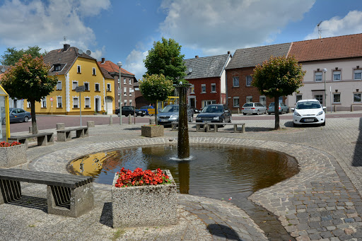 Hückelhoven, Doveren Markt - Thumbnail