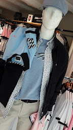 Photo n°17 de Peinturier Quimper : vêtement homme à Quimper (Magasin de chaussures)