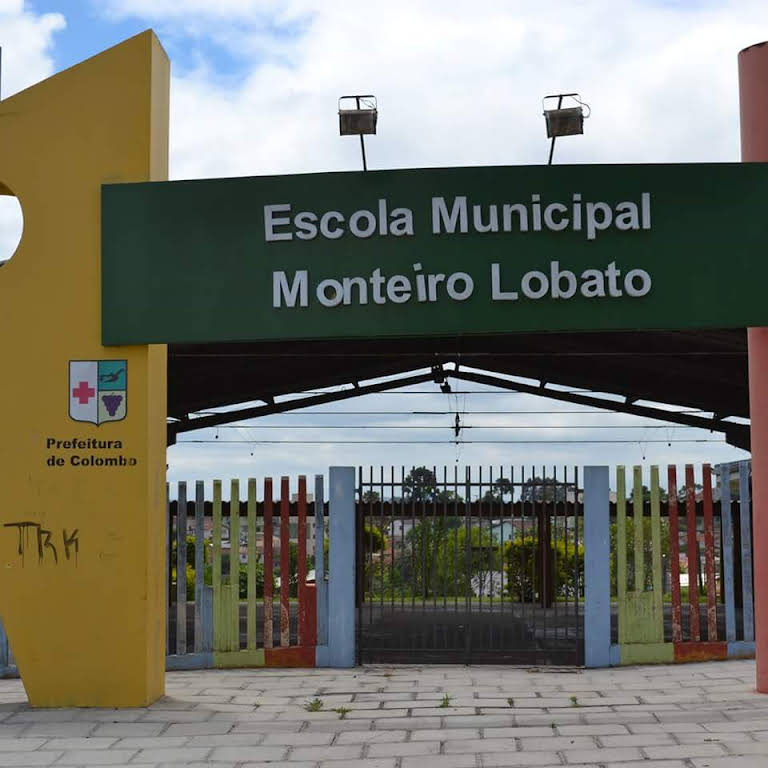 Escola Monteiro Lobato