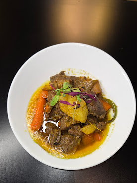 SHATTAZ JERK BAR & GRILL by null