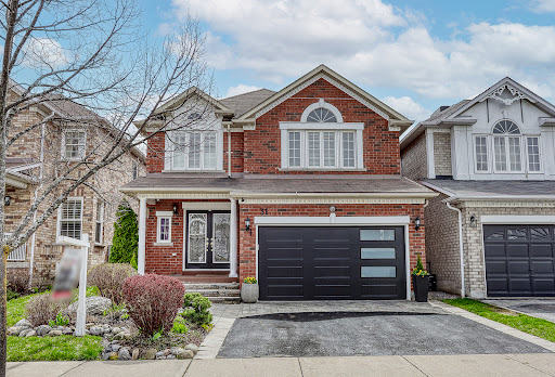 Inez & Karen Donna Real Estate Team Gallery - Canada