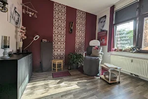 Beauty Wellness Lounge image