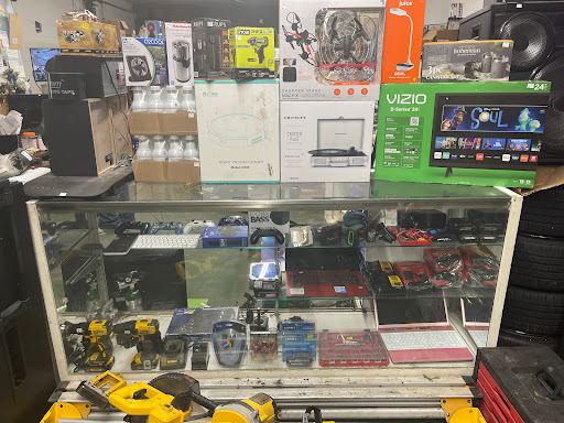 K & M Pawn - Thumbnail