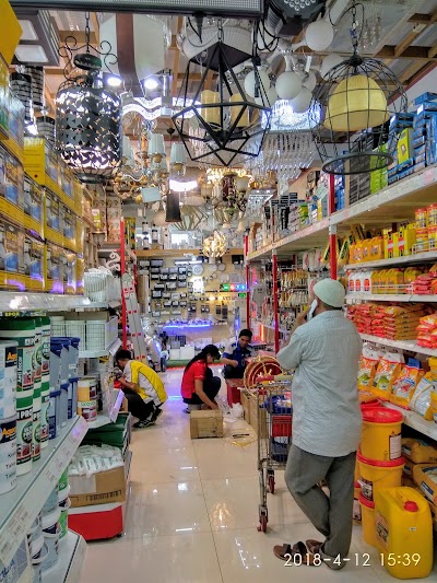 Photos of Plaza Bangunan Electronic Manado