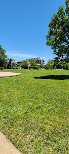 Wade Oval - Thumbnail