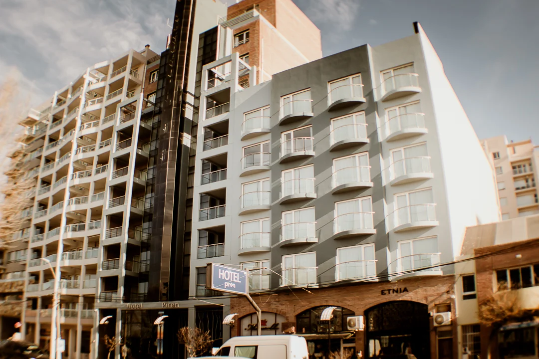 Hotel Piren