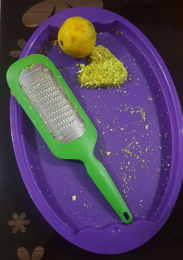 Tupperware Abejas Carnaval - Thumbnail