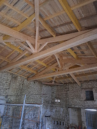 Photo n°2 de Compte Hervé à Gémozac (Magasin de meubles)