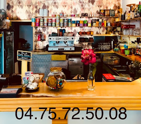 Photo n°34 de BISTROT GOURMAND depuis 1998 Ravioles Salades Burger Mijoté Chocolat chaud Maison Viennois Gaufres Pâtisseries à Romans-sur-Isère (Salon de thé)