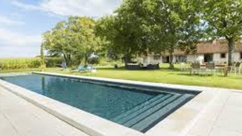 Photo de Larcher Piscines / l'esprit piscine à Putanges-Pont-Écrepin (61210)