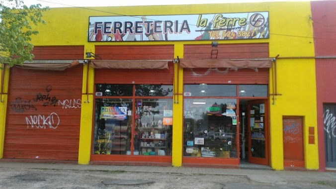 Ferretería La Ferre, Author: Agustín Cao