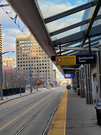 EB Centre Street Station (TD Free Fare Zone)