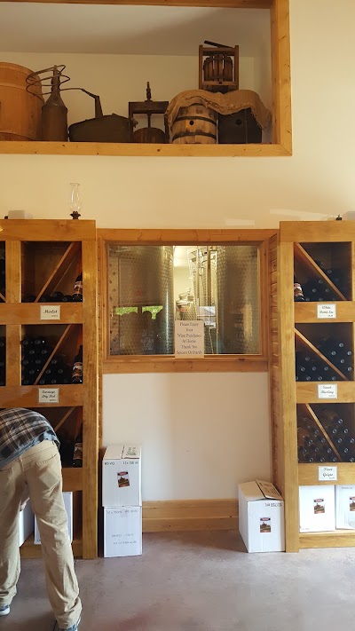 Photos of Spicer Orchards Farm Market, Cider Mill, Winery